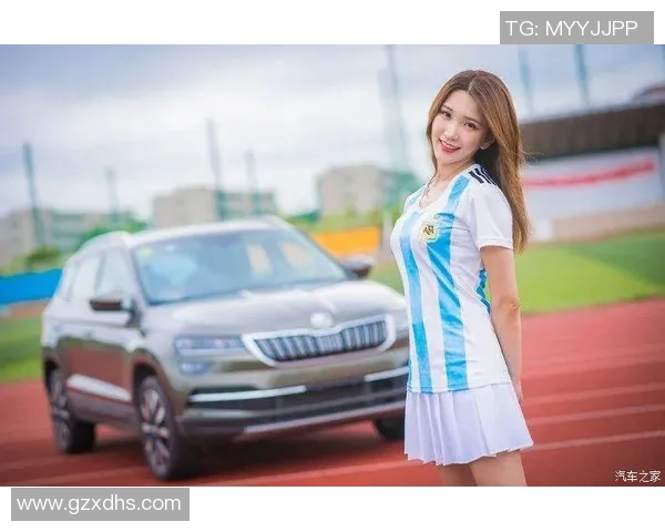 足球明星与记者的浪漫邂逅背后故事揭秘视频曝光引发热议